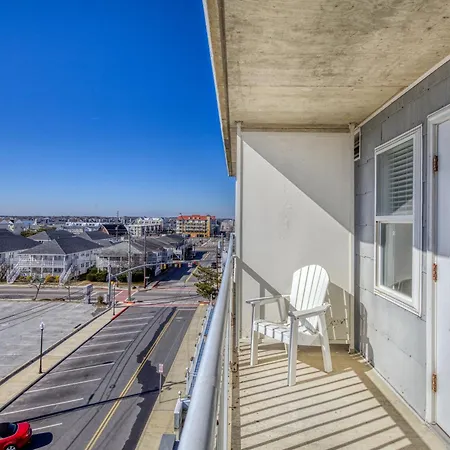 Commander Hotel & Suites Ocean City Exterior photo